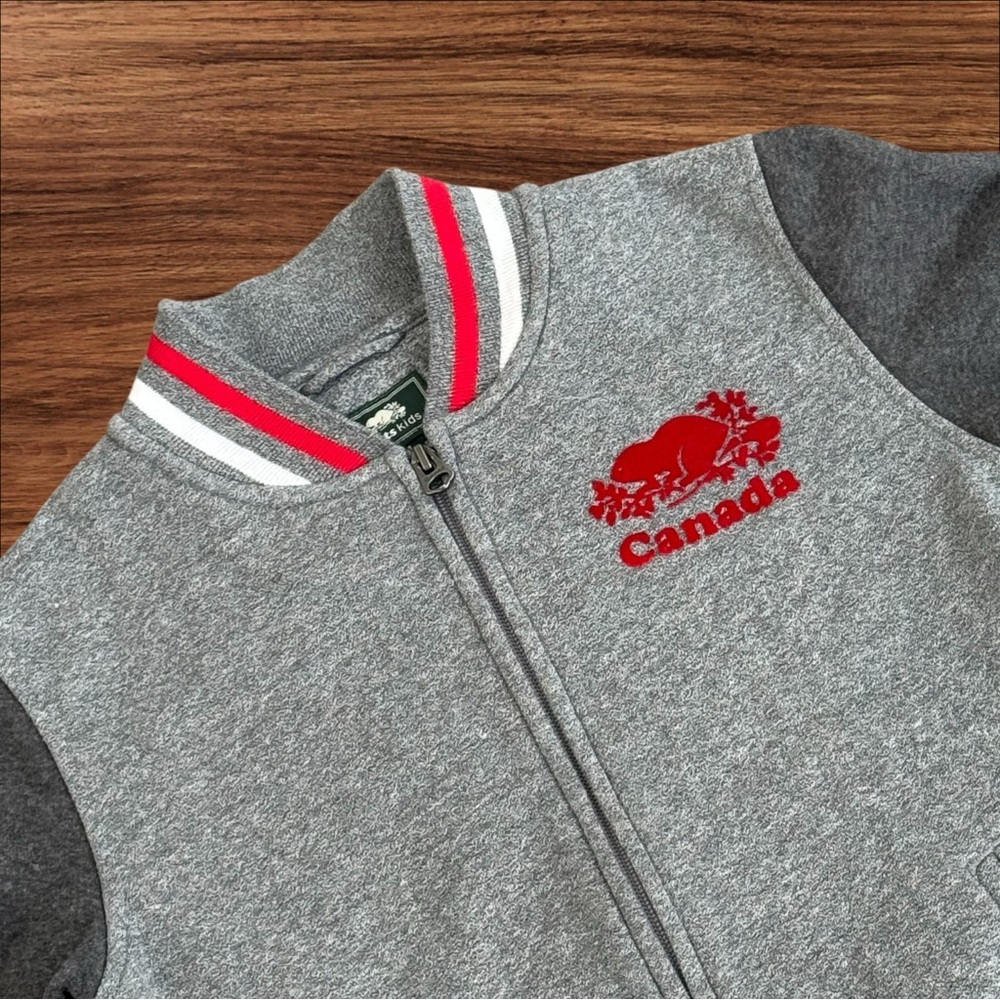Roots Kids Size Medium 7-8 Years Letterman Gray Full Zip Jacket